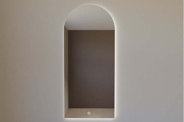 HYPNOSE backlit mirror - front view