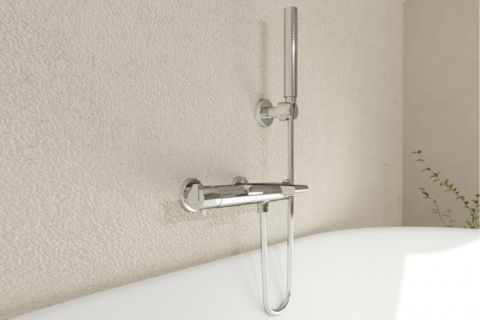 Hanaé bath/shower mixer in chrome - front view