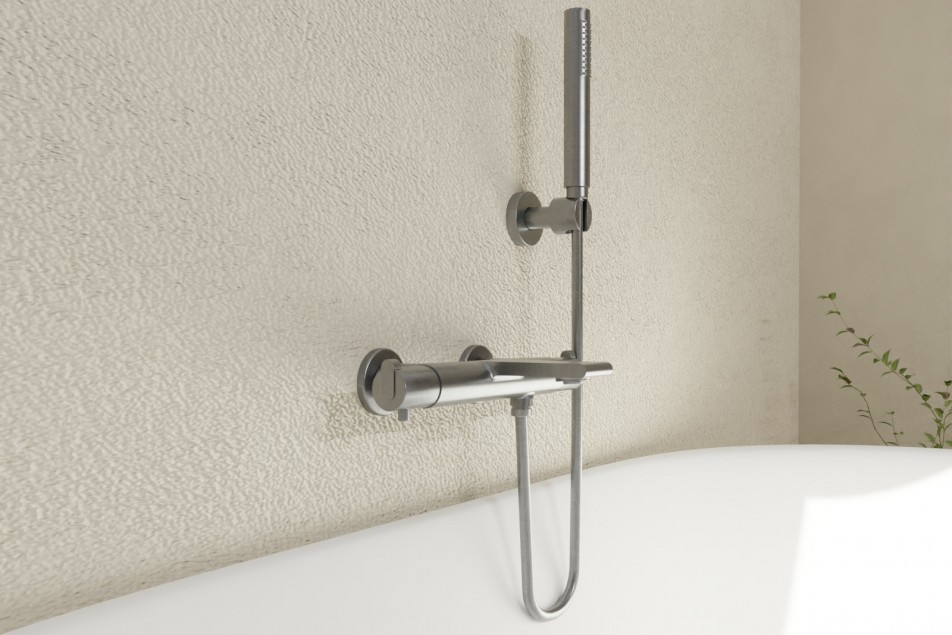 Hanaé bath/shower mixer in gun PVD - front view