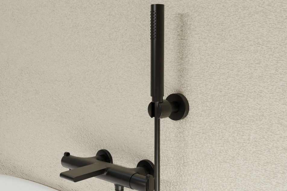 Hanaé freestanding bath/shower mixer in matt black - side view