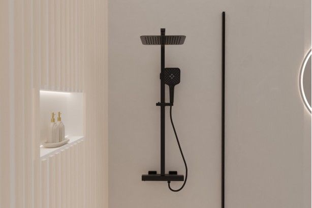 Grafik free-standing shower column in matt black - front view