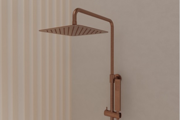 Figaro shower column in brushed copper - front view