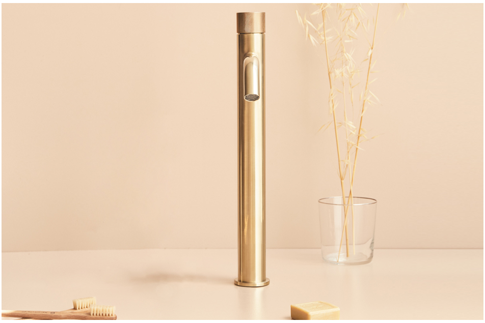 Brushed Gold LOOP K tall single-lever tap by Sanycces front view